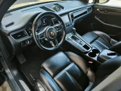 Vendo Porsche Macan 2014 - 42950 EUR, 177239 km - AUTO.MOTO.pt