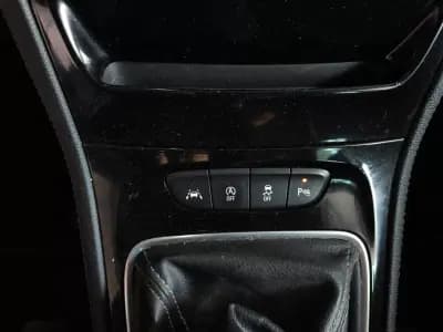 Vendo Opel Astra Sports Tourer 2016 - 8890 EUR, 174600 km - AUTO.MOTO.pt