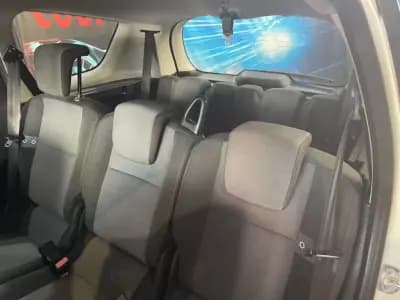 Vendo Renault Grand Scénic 2012 - 8899 EUR, 230000 km - AUTO.MOTO.pt