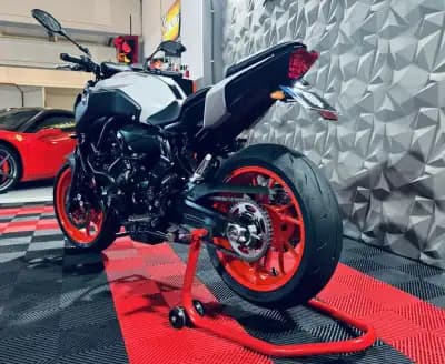 Vendo mota Yamaha V Star 250 2019 - 6250 EUR, 18812 km - AUTO.MOTO.pt