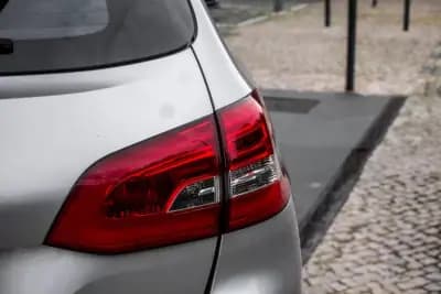 Vendo Peugeot 308 SW 2016 - 7990 EUR, 223142 km - AUTO.MOTO.pt