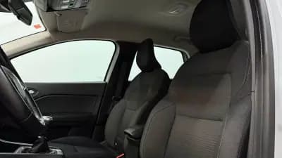 Vendo Renault Captur 2021 - 13990 EUR, 167491 km - AUTO.MOTO.pt