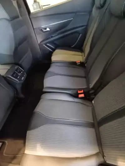 Sell Peugeot 5008 2024 - 31500 EUR, 12350 km - AUTO.MOTO.pt