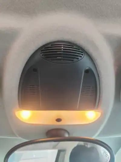 Sell MINI 2011 - 8250 EUR, 180000 km - AUTO.MOTO.pt