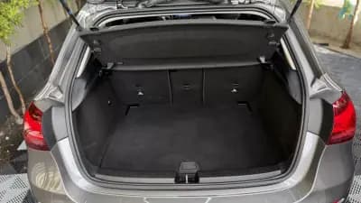 Vendo Mercedes-Benz A 200 2024 - 27500 EUR, 29000 km - AUTO.MOTO.pt