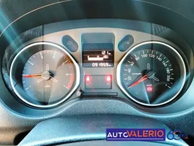 Vendo Citroën C-Elysée 2020 - 13950 EUR, 91960 km - AUTO.MOTO.pt