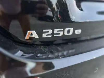 Sell Mercedes-Benz A 250 2022 - 27880 EUR, 43000 km - AUTO.MOTO.pt