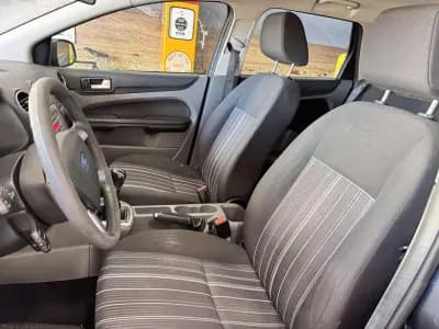 Vendo Ford Focus SW 2008 - 5990 EUR, 299000 km - AUTO.MOTO.pt