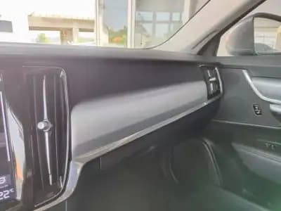 Sell Volvo V90 2018 - 20990 EUR, 188000 km - AUTO.MOTO.pt