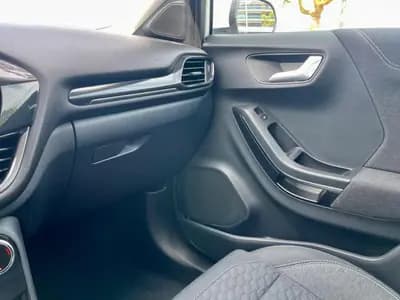 Vendo Ford Puma 2022 - 18780 EUR, 99700 km - AUTO.MOTO.pt