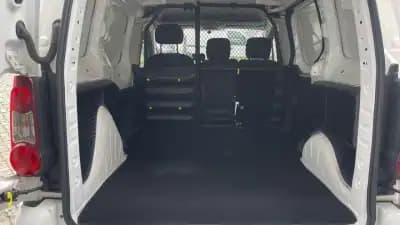 Sell Citroën Berlingo 1.6 HDI Attraction 2018 - 9990 EUR, 159980 km - AUTO.MOTO.pt