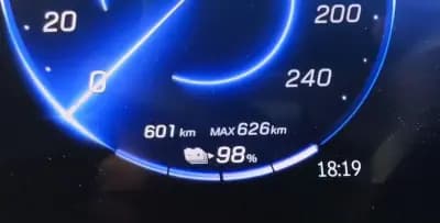 Sell Mercedes-Benz EQE 2023 - 49900 EUR, 19000 km - AUTO.MOTO.pt