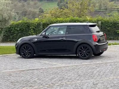 Vendo MINI 2017 - 14999 EUR, 131500 km - AUTO.MOTO.pt