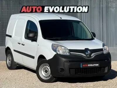 Vendo Renault Kangoo 2019 - 8456 EUR, 175000 km - AUTO.MOTO.pt