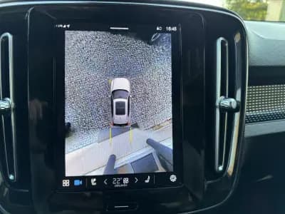 Vendo Volvo XC 40 2021 - 29500 EUR, 116000 km - AUTO.MOTO.pt