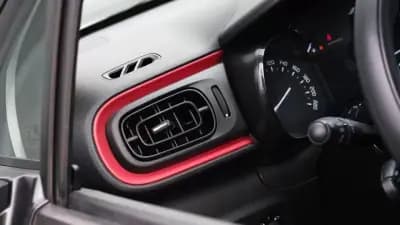 Sell Citroën C3 2021 - 10999 EUR, 99000 km - AUTO.MOTO.pt