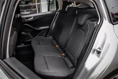 Vendo Ford Focus SW 2023 - 18990 EUR, 64785 km - AUTO.MOTO.pt