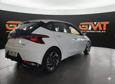 Vendo Hyundai i20 2021 - 13990 EUR, 118000 km - AUTO.MOTO.pt