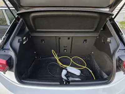 Vendo Volkswagen ID.3 2021 - 22965 EUR, 60600 km - AUTO.MOTO.pt