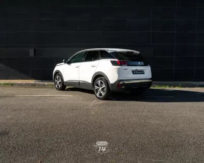 Sell Peugeot 3008 2019 - 17990 EUR, 149900 km - AUTO.MOTO.pt