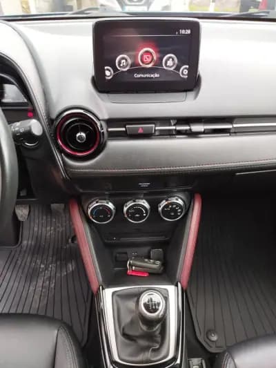 Vendo Mazda CX-3 2017 - 15950 EUR, 99000 km - AUTO.MOTO.pt