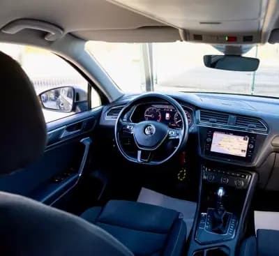 Sell Volkswagen Tiguan Allspace 2018 - 29890 EUR, 105000 km - AUTO.MOTO.pt