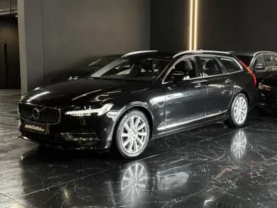 Vendo Volvo V90 2017 - 25490 EUR, 117800 km - AUTO.MOTO.pt