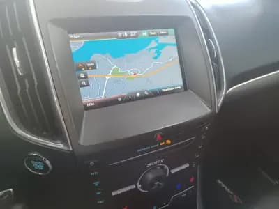 Vendo Ford S-Max 2015 - 21890 EUR, 180021 km - AUTO.MOTO.pt