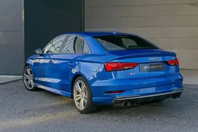 Sell Audi S3 Limousine 2017 - 34990 EUR, 139000 km - AUTO.MOTO.pt