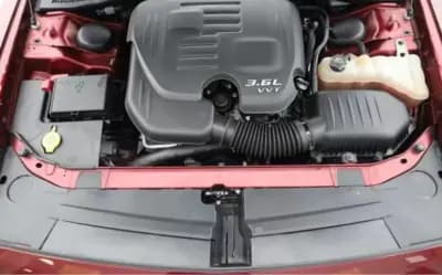 Vendo Dodge Challenger 2019 - 68990 EUR, 125171 km - AUTO.MOTO.pt