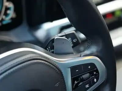 Sell BMW 330 2021 - 31900 EUR, 156735 km - AUTO.MOTO.pt