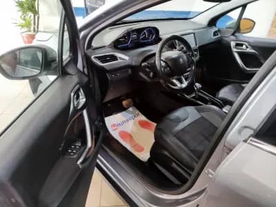 Sell Peugeot 2008 2018 - 13250 EUR, 37000 km - AUTO.MOTO.pt