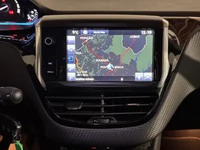 Sell Peugeot 2008 2015 - 10750 EUR, 70045 km - AUTO.MOTO.pt