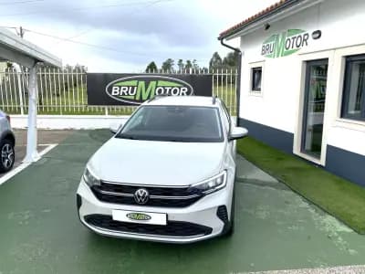 Vendo Volkswagen Taigo 2024 - 24300 EUR, 11083 km - AUTO.MOTO.pt