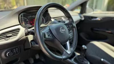 Sell Opel Corsa 2018 - 8900 EUR, 93000 km - AUTO.MOTO.pt