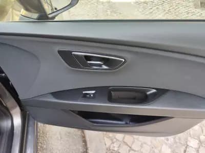 Vendo SEAT Leon ST 2014 - 9480 EUR, 198000 km - AUTO.MOTO.pt