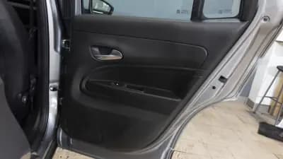 Vendo Jeep Avenger 2024 - 20900 EUR, 23500 km - AUTO.MOTO.pt