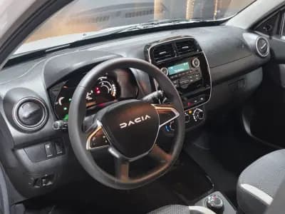 Sell Dacia Spring 2023 - 14990 EUR, 2000 km - AUTO.MOTO.pt