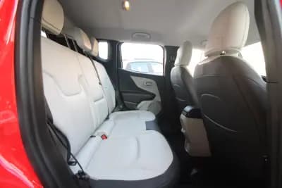 Sell Jeep Renegade 2018 - 15990 EUR, 116000 km - AUTO.MOTO.pt