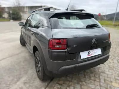 Sell Citroën C4 Cactus 2014 - 11900 EUR, 162500 km - AUTO.MOTO.pt