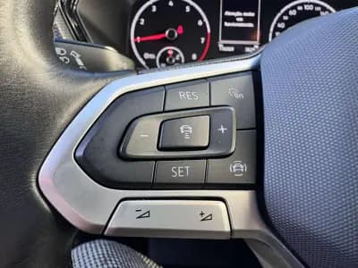 Vendo Volkswagen T-Cross 2023 - 17990 EUR, 115000 km - AUTO.MOTO.pt