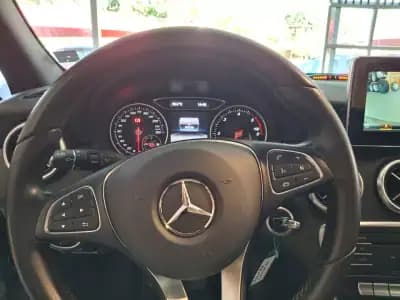 Sell Mercedes-Benz A 180 2016 - 16700 EUR, 98000 km - AUTO.MOTO.pt