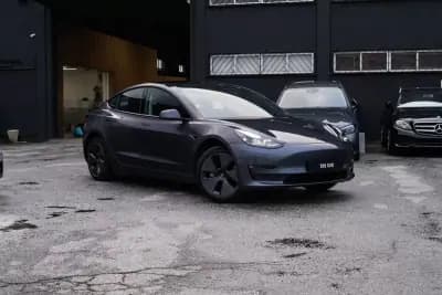 Vendo Tesla Model 3 2023 - 31999 EUR, 67000 km - AUTO.MOTO.pt