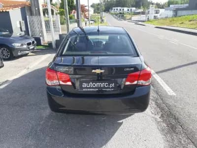 Sell Chevrolet Cruze 2012 - 7900 EUR, 221800 km - AUTO.MOTO.pt