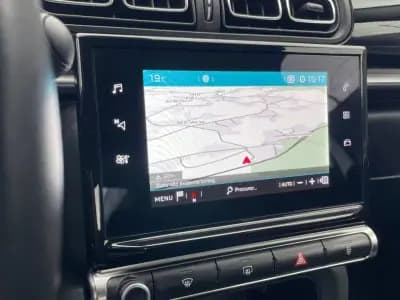 Vendo Citroën C3 2020 - 11950 EUR, 90000 km - AUTO.MOTO.pt