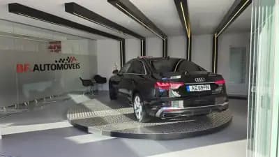 Sell Audi A4 2020 - 26900 EUR, 85888 km - AUTO.MOTO.pt