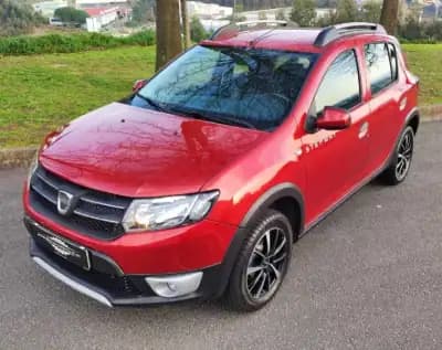 Vendo Dacia Sandero 2014 - 9950 EUR, 161000 km - AUTO.MOTO.pt