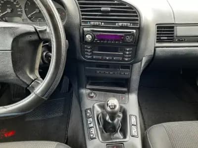 Sell BMW 318 1997 - 3900 EUR, 197689 km - AUTO.MOTO.pt