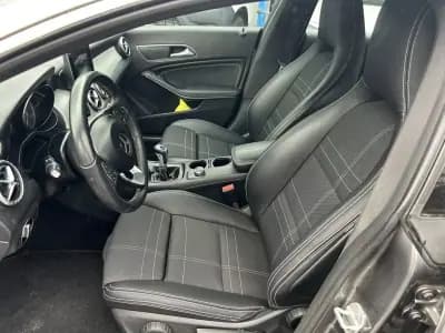Sell Mercedes-Benz CLA 200 2016 - 20999 EUR, 197000 km - AUTO.MOTO.pt