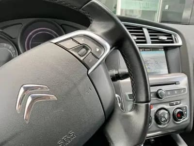 Sell Citroën C4 2016 - 10900 EUR, 147000 km - AUTO.MOTO.pt